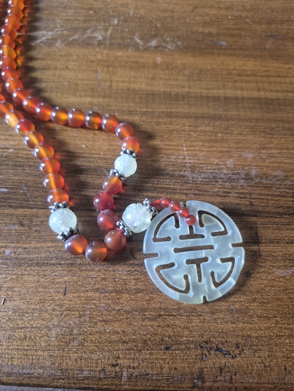 Handcrafted Red Agate Bead Necklace with Jade Pendant - Picture 5 of 8